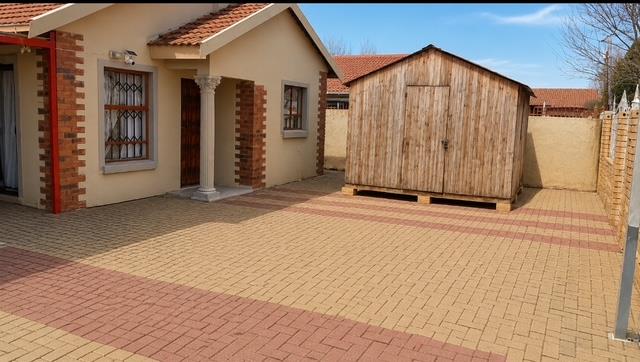 2 Bedroom Property for Sale in Mandela View Free State